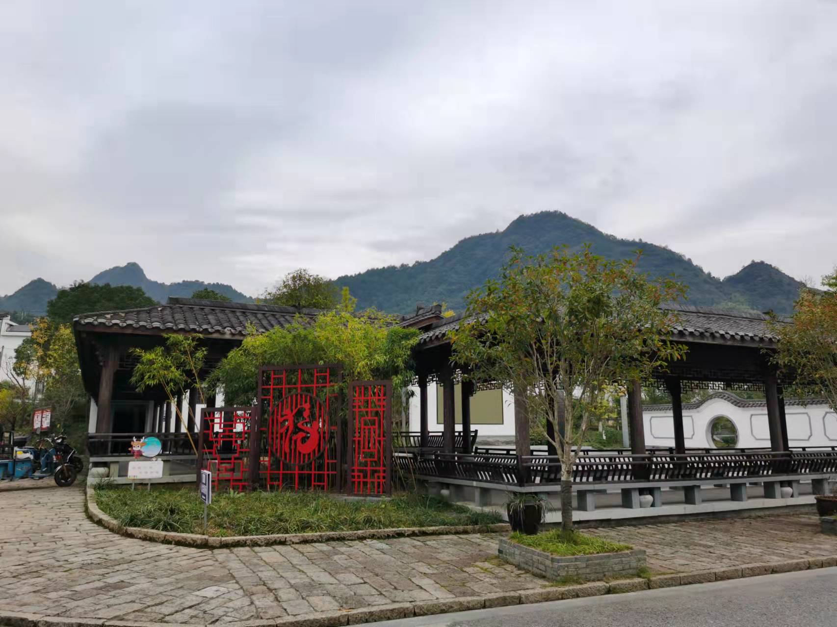 在江山想象（组诗) ：许春夏
