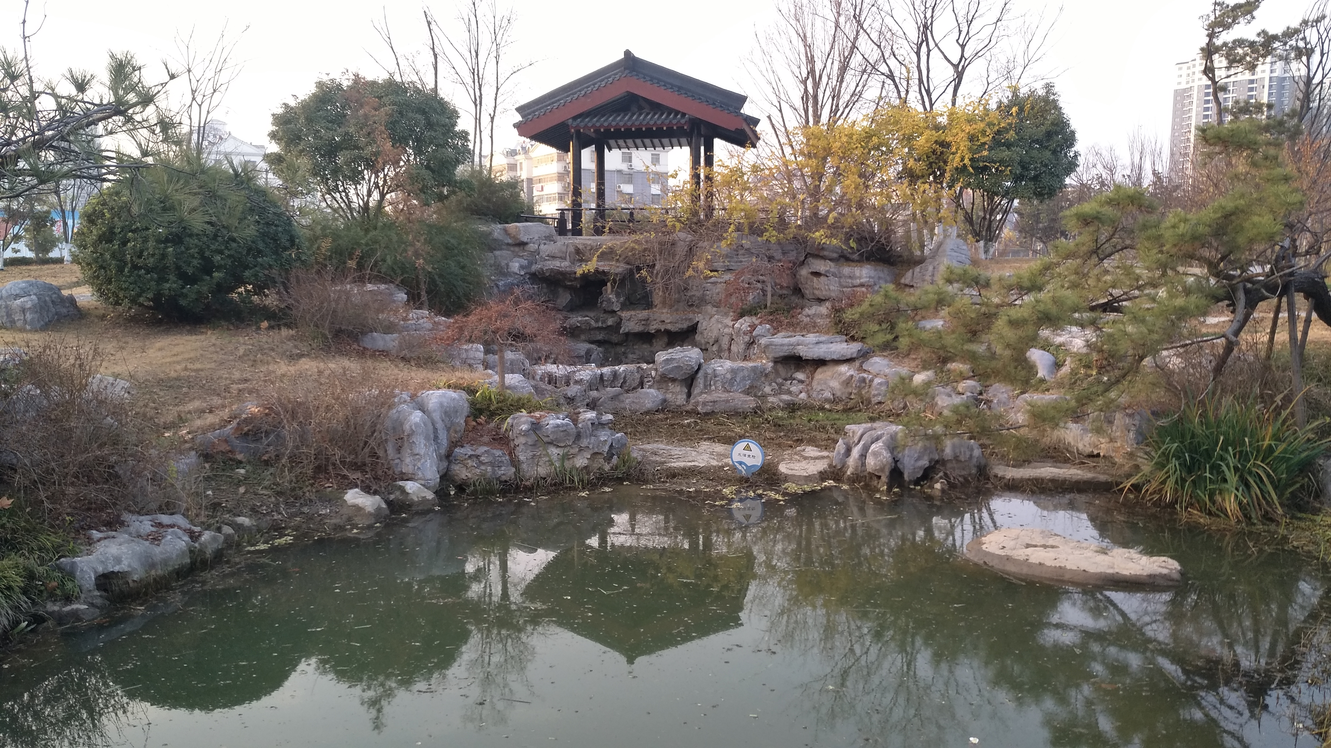 桃花岛美景图 （作者：王以太）     