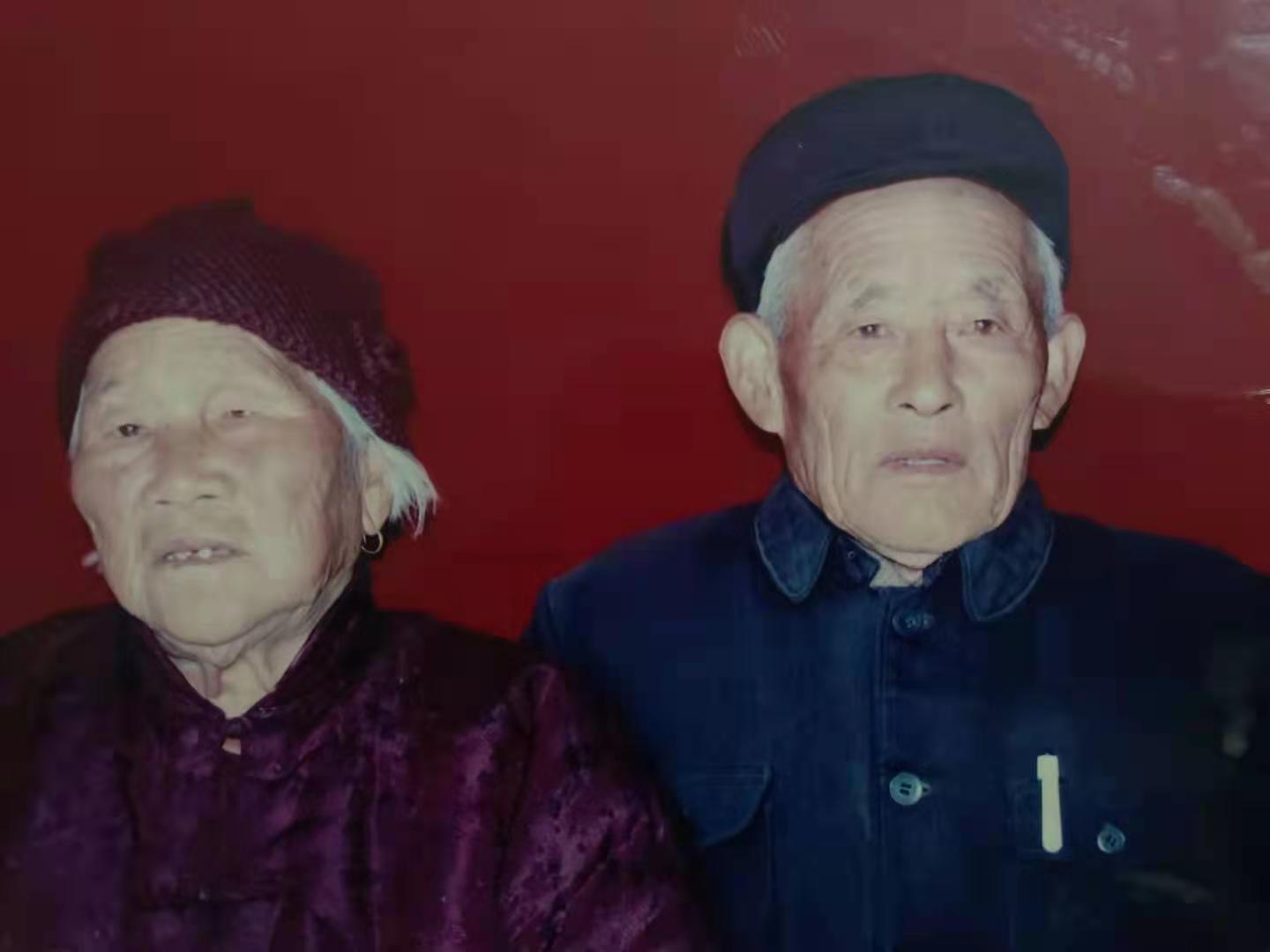 缅怀岳母，想起当年事（作者：陈文华）
