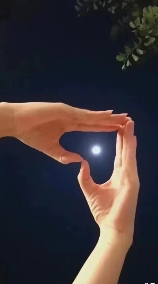 诗一组：寒江流韵