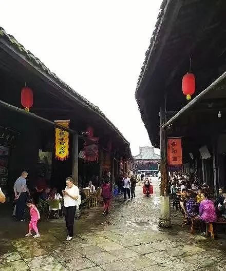 罗城古镇：悠闲慢节奏的古朴生活是最生动的风景（作者：姜秀丽）