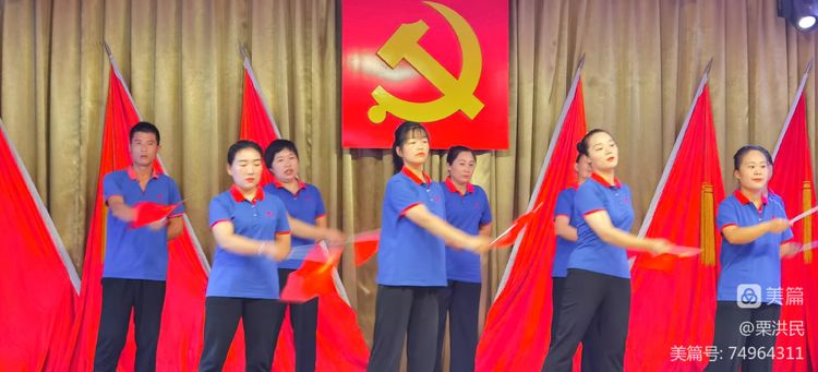 江昕公司载歌载舞庆“七一”  （文/摄影：栗洪民）