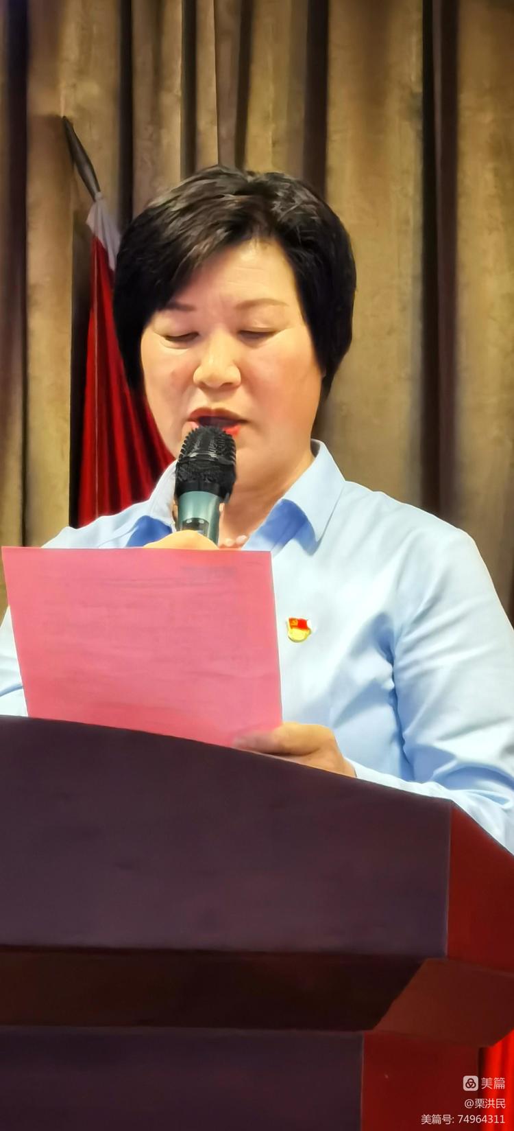 江昕公司载歌载舞庆“七一”  （文/摄影：栗洪民）