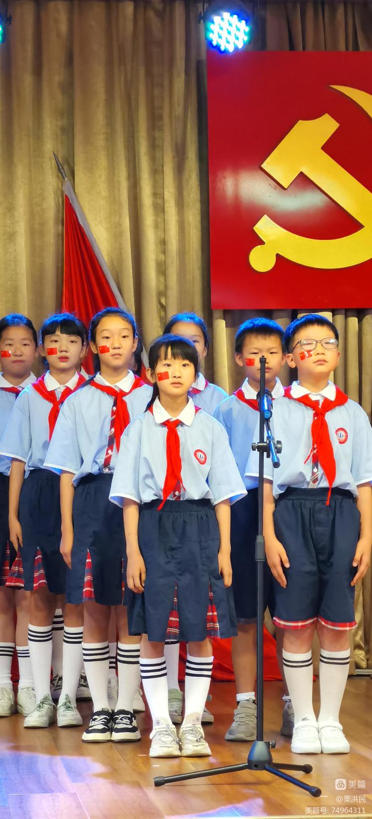 江昕公司载歌载舞庆“七一”  （文/摄影：栗洪民）