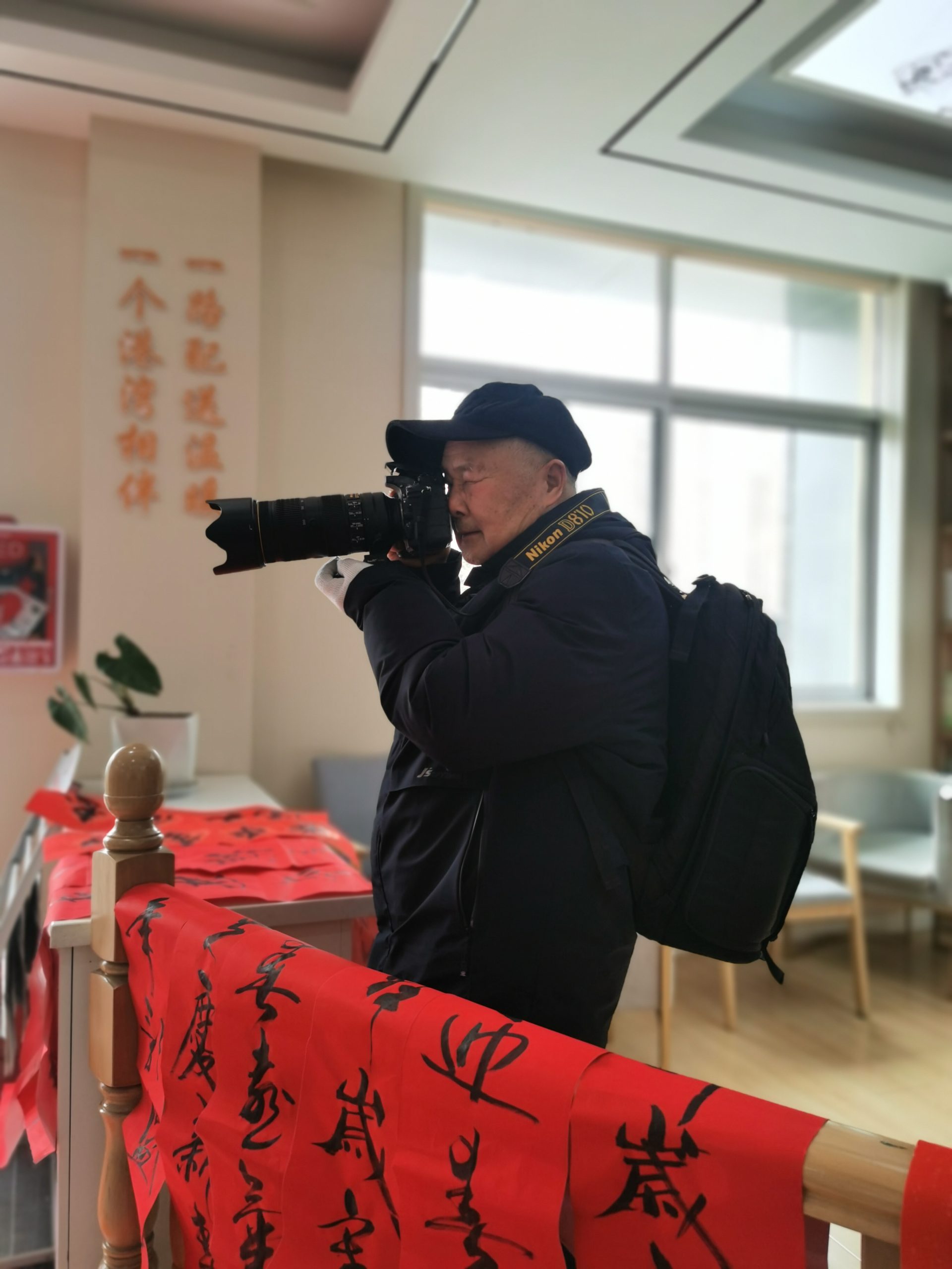 今古传奇邳州工作站、徐州市文化艺术交流协会邳州大榆树专业委员会新春送春联活动拉开帷幕（作者：黄兴洲、刘波涛）