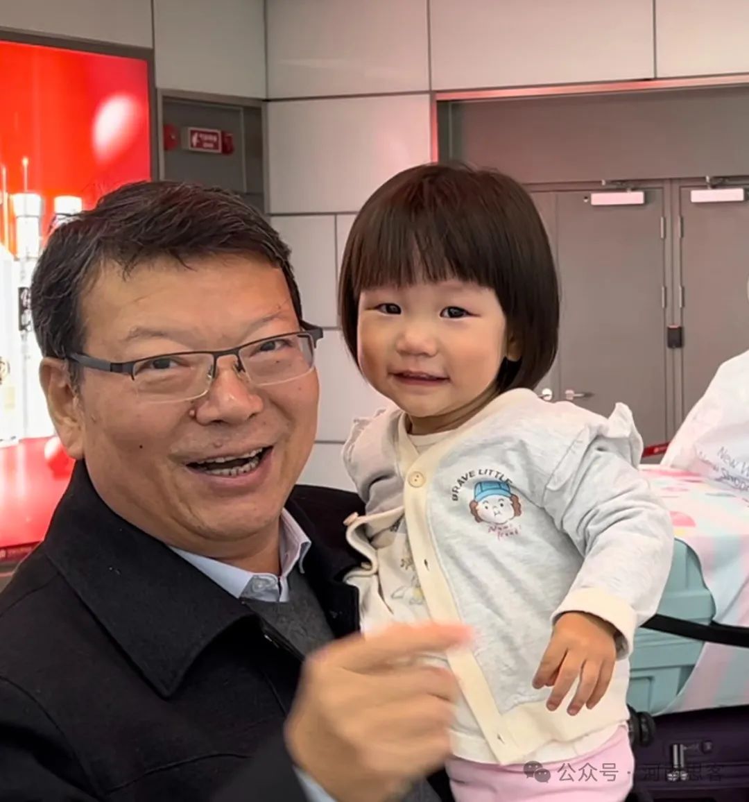 从小烙上中国印