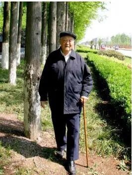 青天不老——李清溪绿化的故事