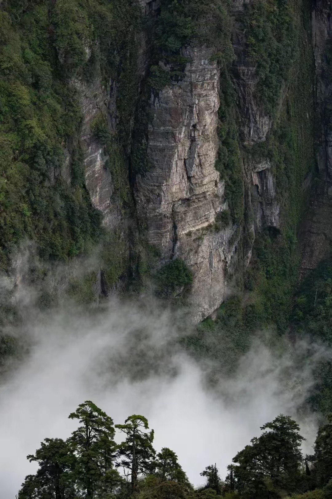 峨眉山