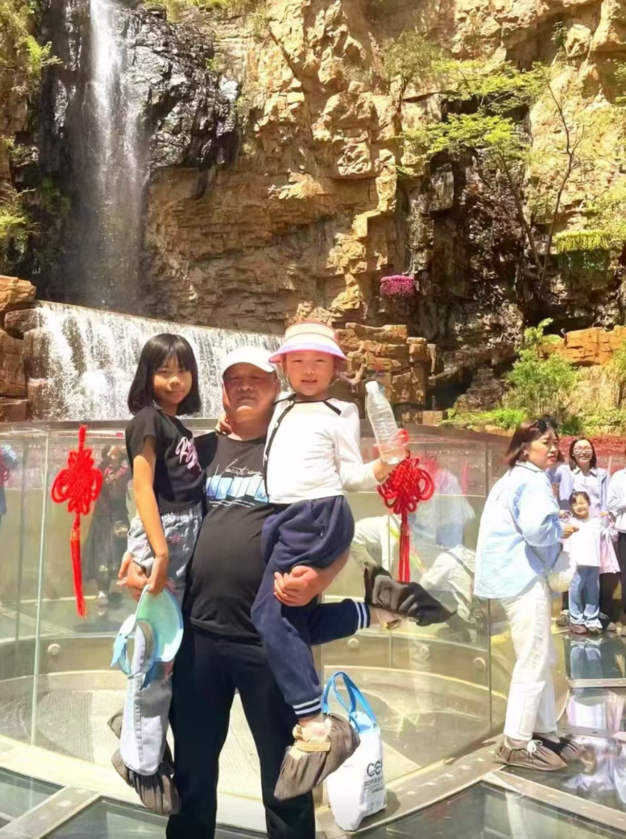 他无比信任我
