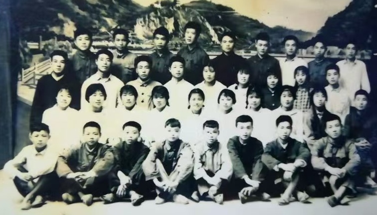  毕业五十周年同学会