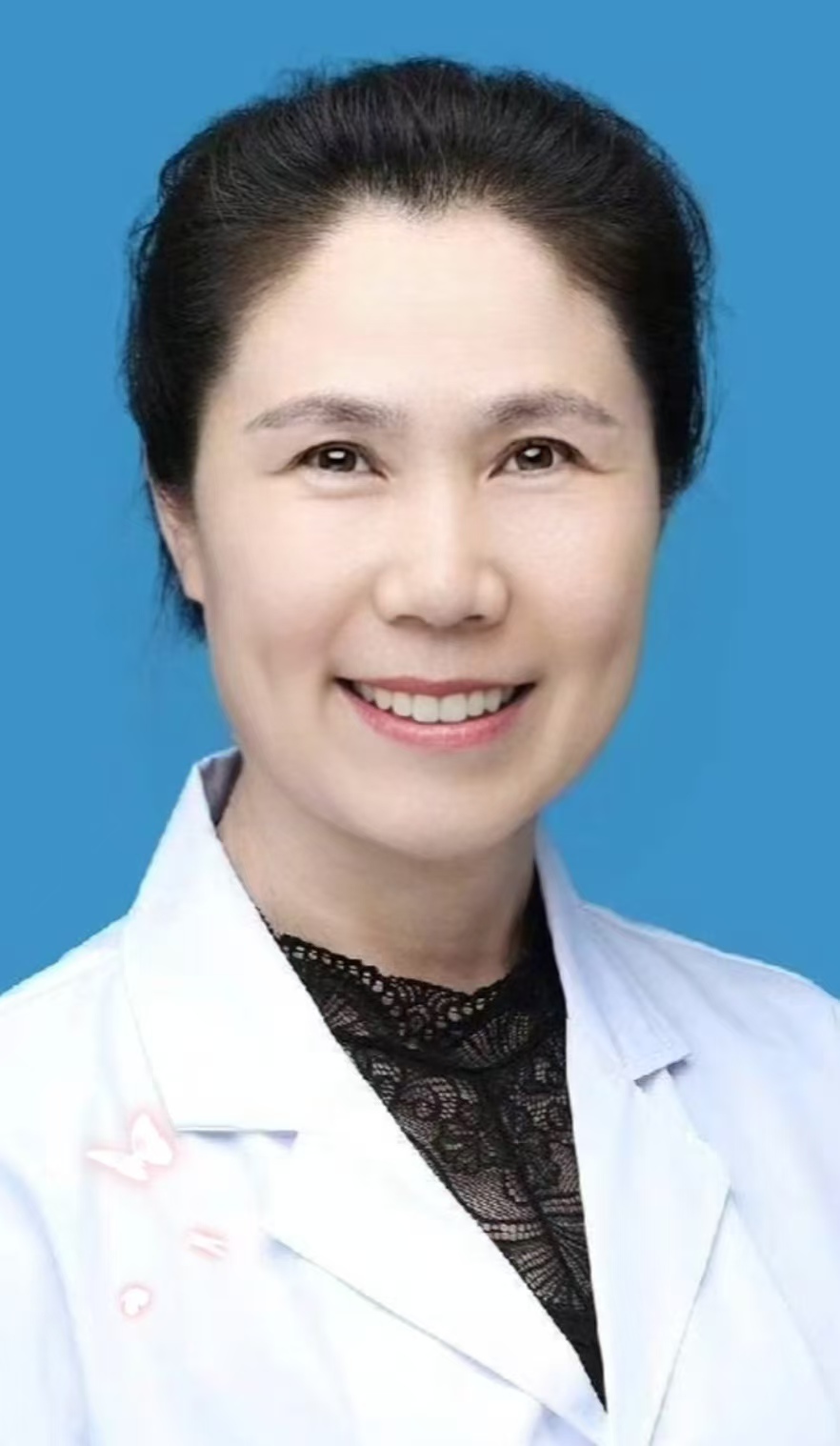 本草探幽之十四《白瓷盏中的本草幽光》—— 茉莉